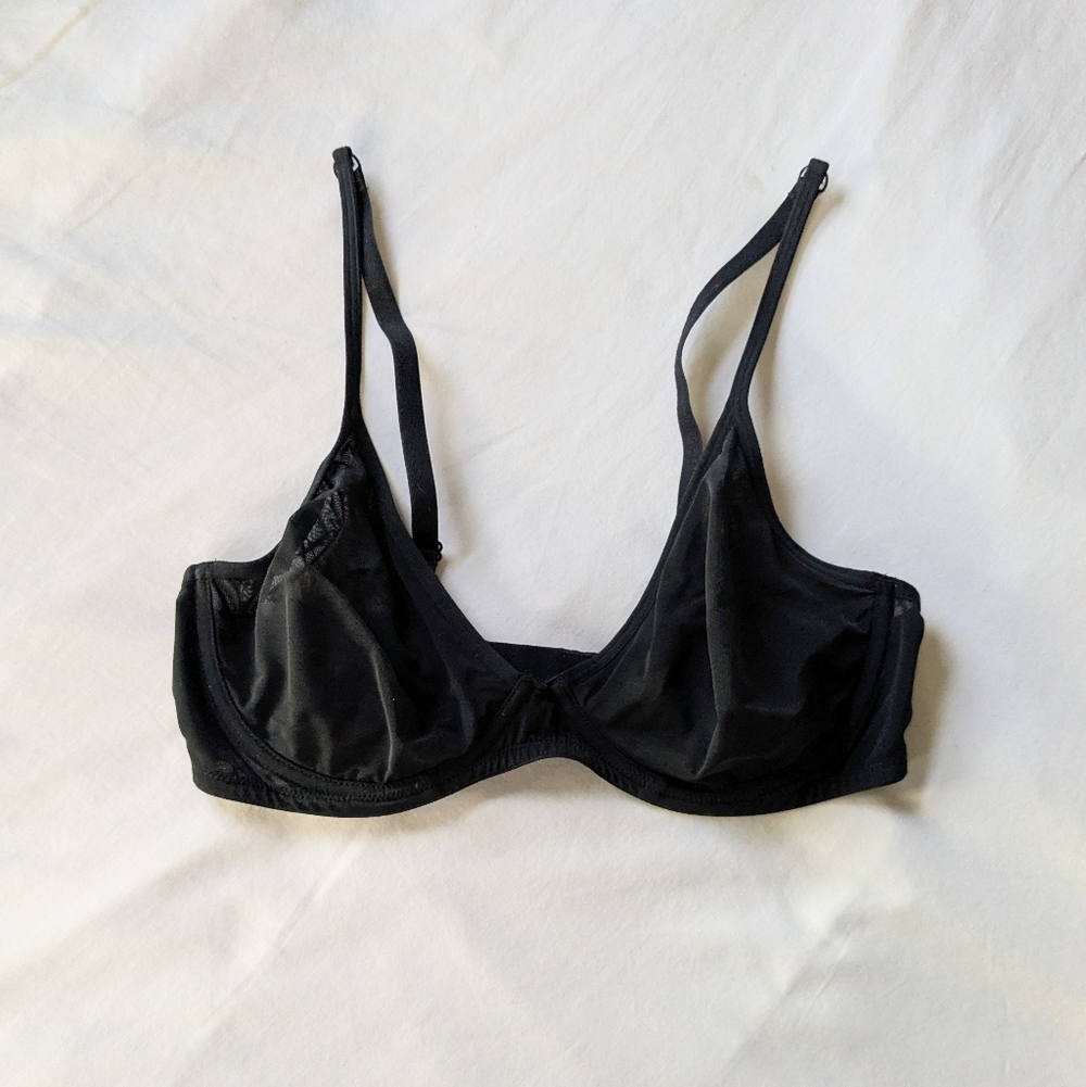 GAP Black Mesh Under wire Bra 36D